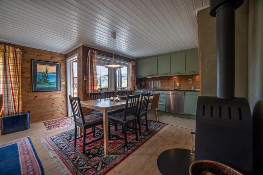 Four-Bedroom Cottage In Sirdal Tjorhom Buitenkant foto
